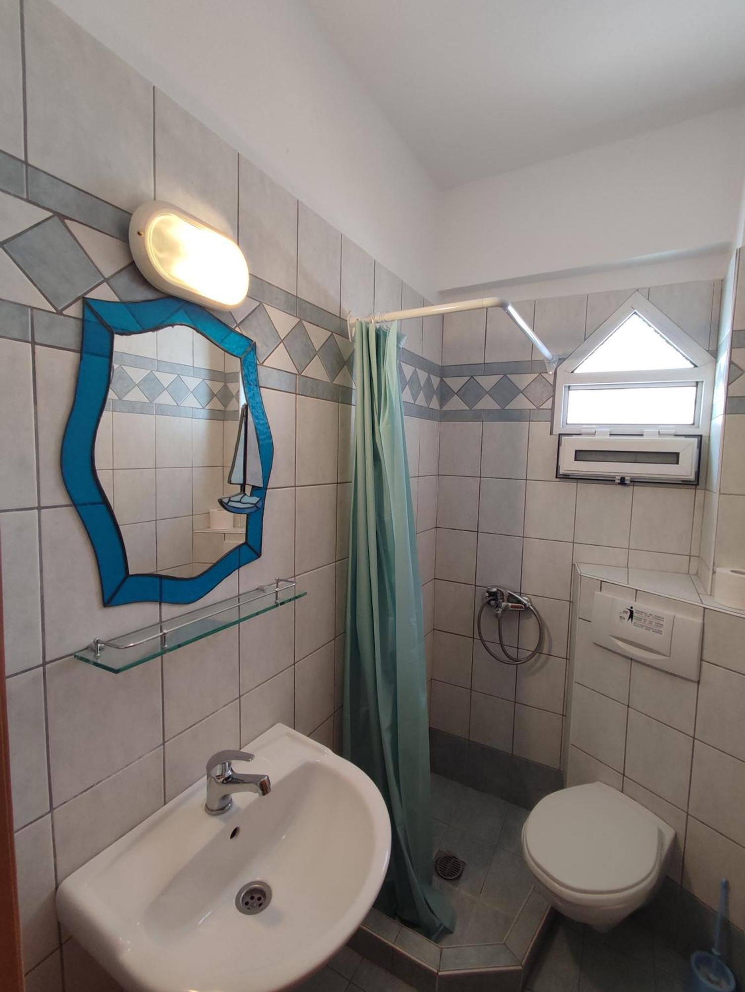 Villa Cosmos Inn Olympiakí Aktí Екстериор снимка